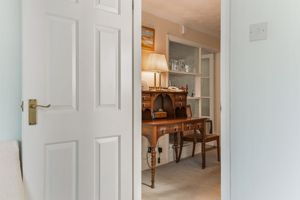 Entrance Hallway- click for photo gallery